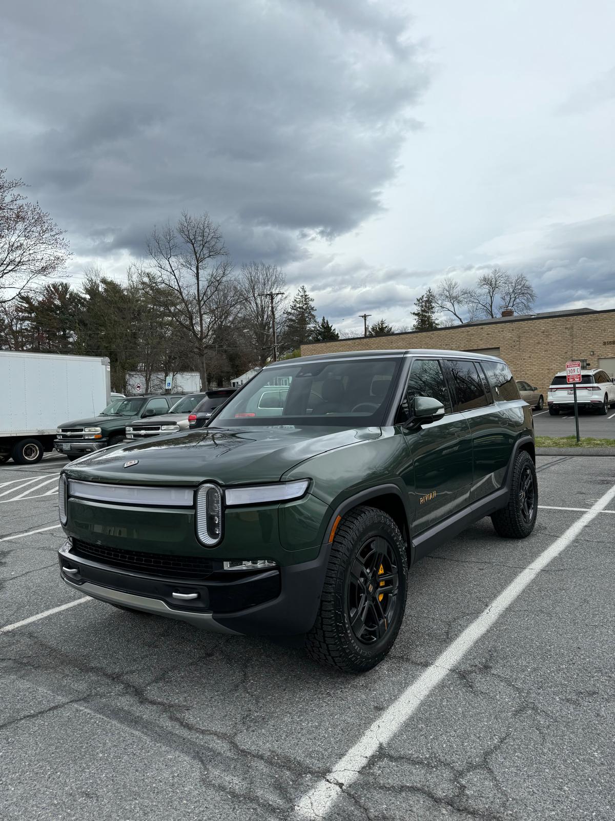 SunTek ultra PPF for Rivian R1S Rockville MD - Protect Your Investment