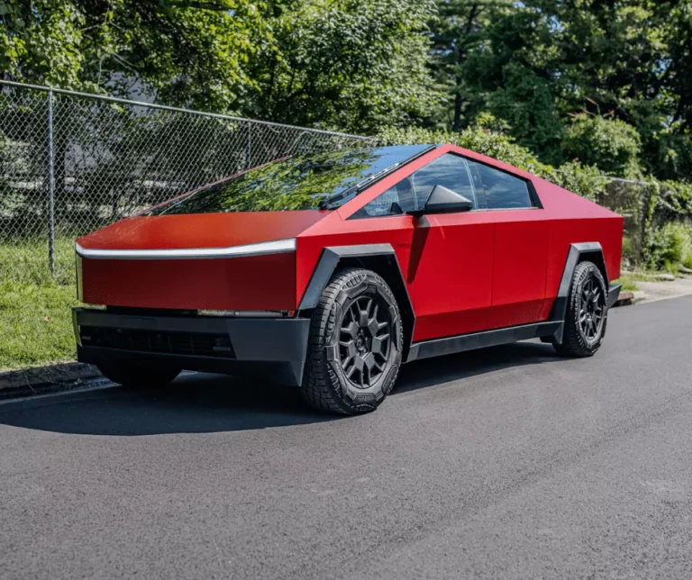 Step-by-step vinyl wrap installation in Rockville, MD